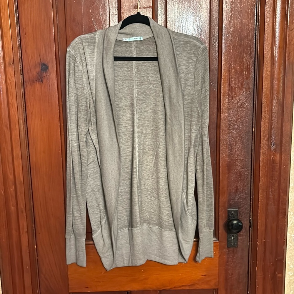 🍓3/$15🍓 Maurice’s cardigan - grey